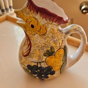 mesa handcrafted hand painted in Hungary signed great condition